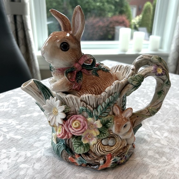 Vintage Fitz and Floyd Classics Bunny Teapot - Picture 4 of 16